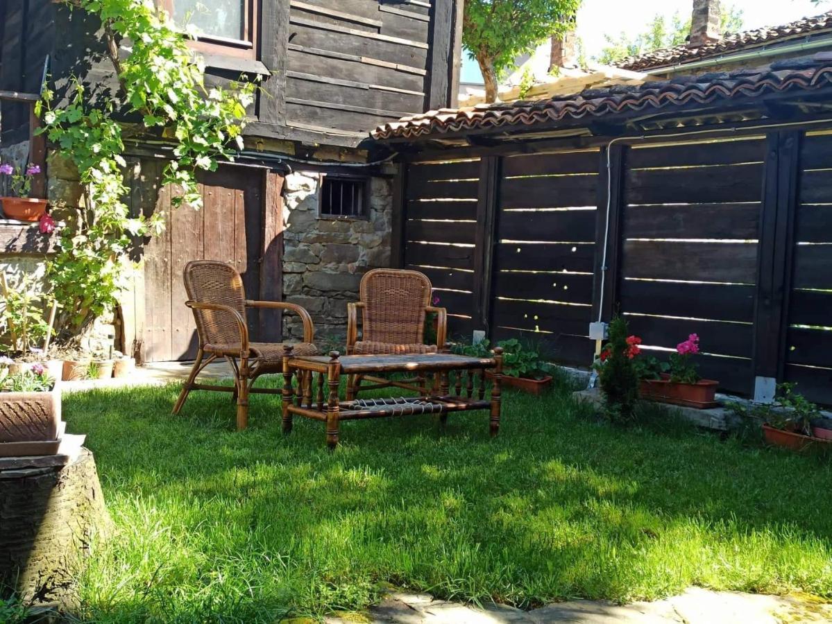 Razsukanova House , Разсукановата Къща Elena Exterior foto